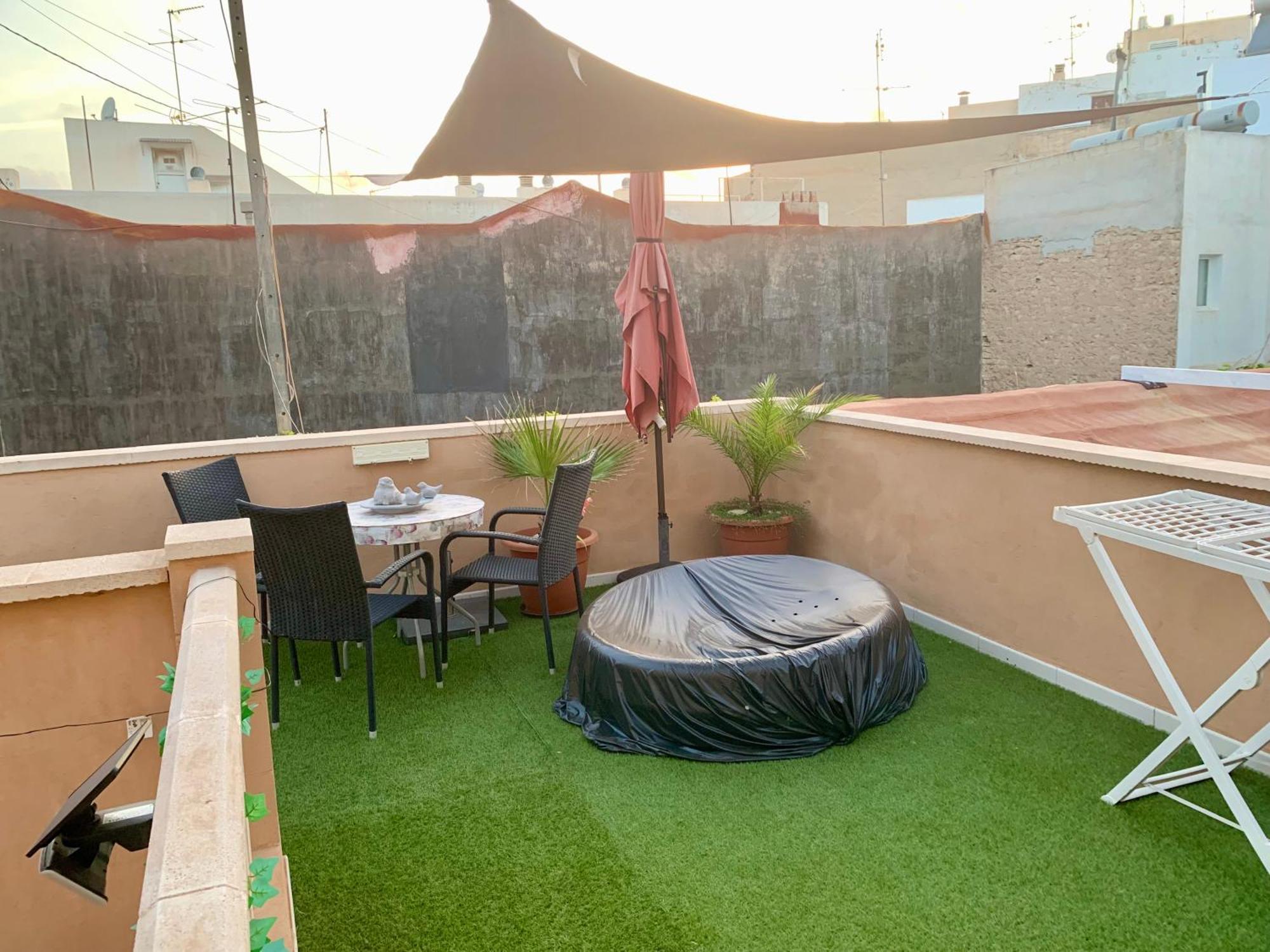 Rumar Apartamento Con Terraza Alicante Eksteriør billede
